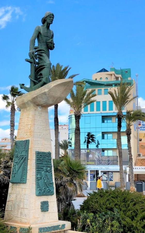 Tu Casa Del Mar Apartment Torrevieja Luaran gambar